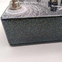 Load image into Gallery viewer, The Expanse - Harmonic Tremolo